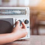 shutterstockradioHist(2)